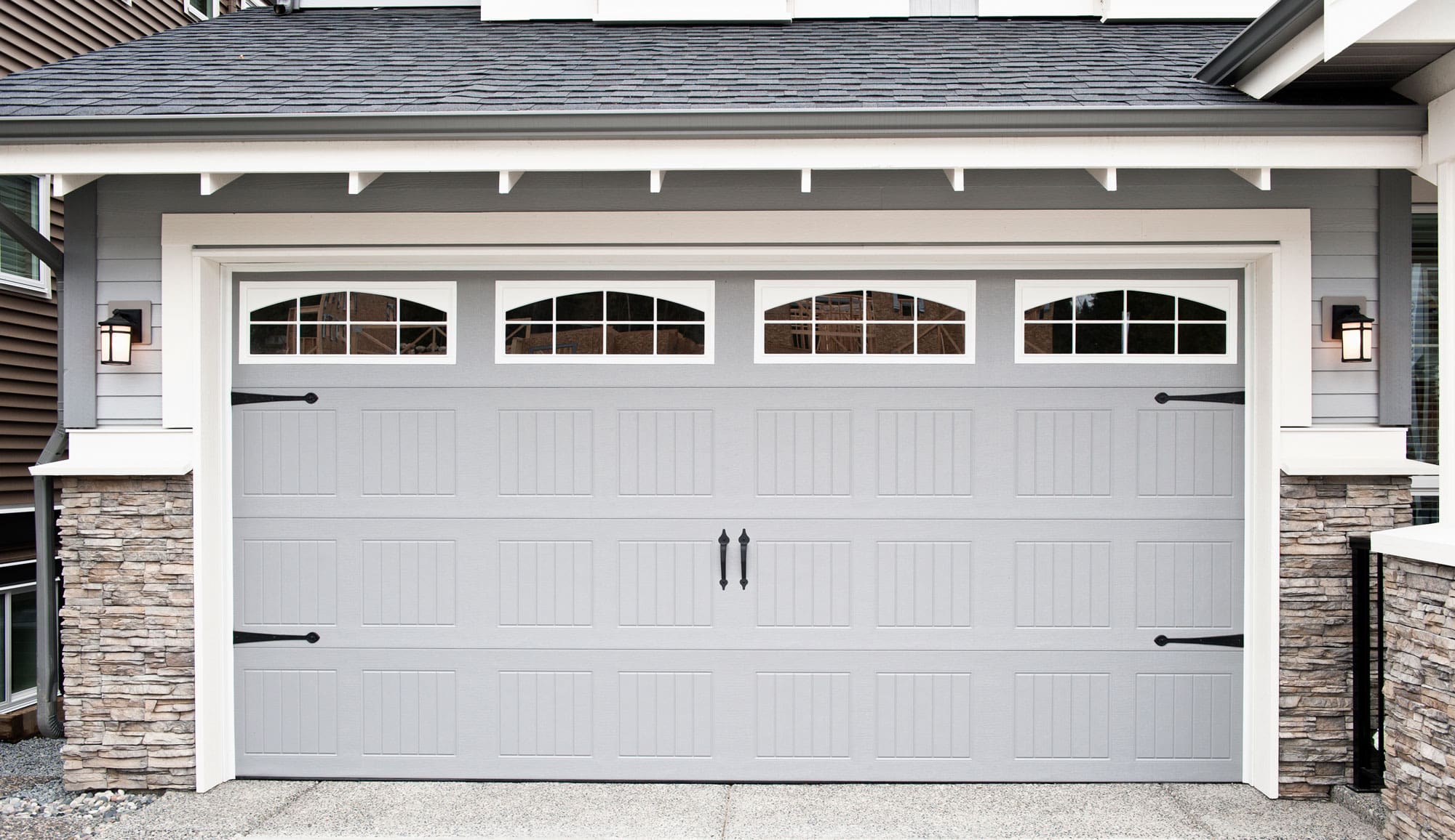 close up image of a home with new siding